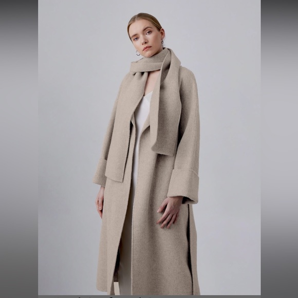 Silk Maison V Neck Scarf Wool Coat - Picture 4 of 6